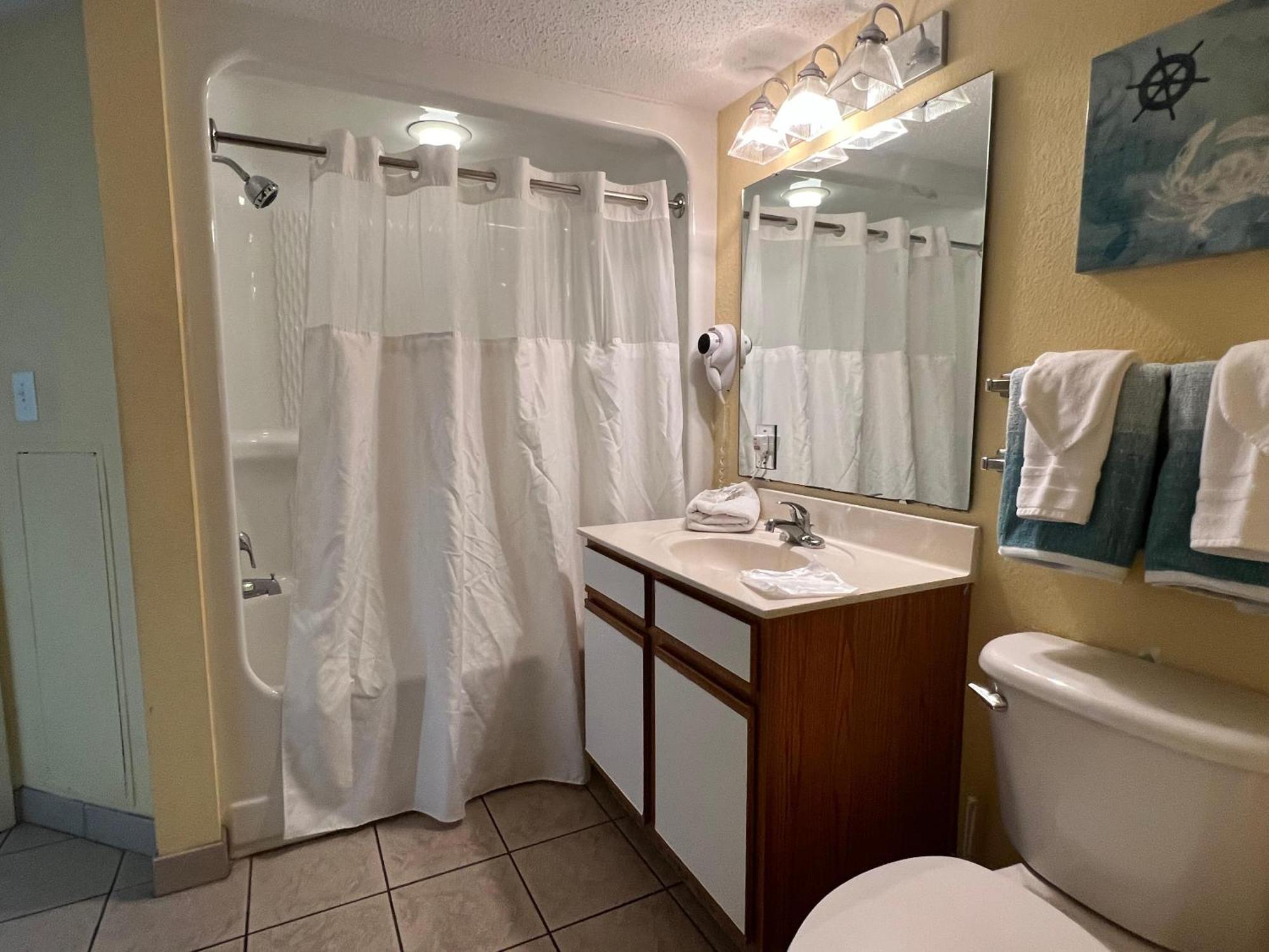 1604 N Ocean Blvd, 0703 - Ocean Front Sleeps 6 Villa Myrtle Beach Kültér fotó